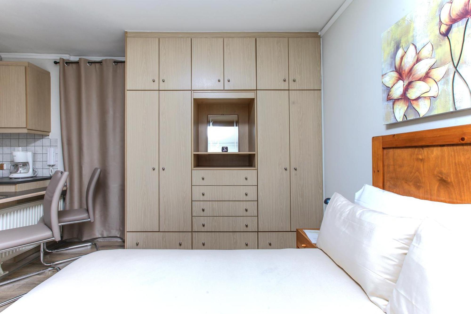Loft Condo Next To Metro Station. Amazing View! Athen Exterior foto